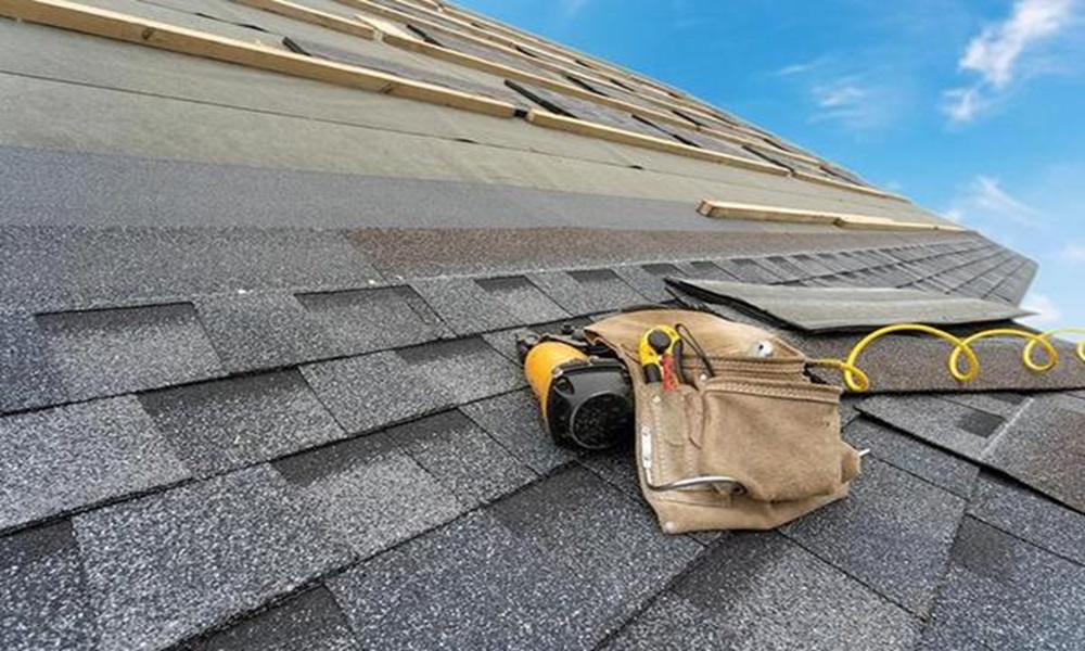 What You Must Know About Roof Replacement and How to Hire Roofers